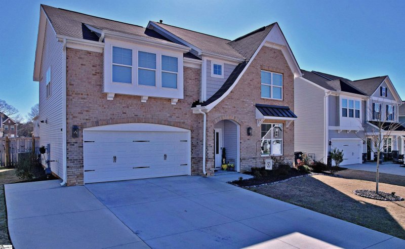 Property image 2 at 314 Starling Avenue, Easley, SC 29642