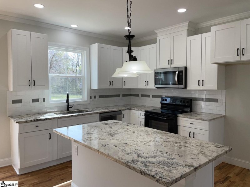 Property image 2 at 75 N Estate Drive, Greenville, SC 29605