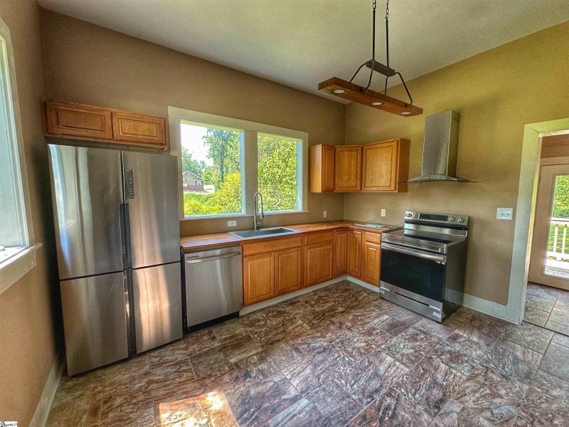 Property image 5 at 288 Beason Street, Woodruff, SC 29388