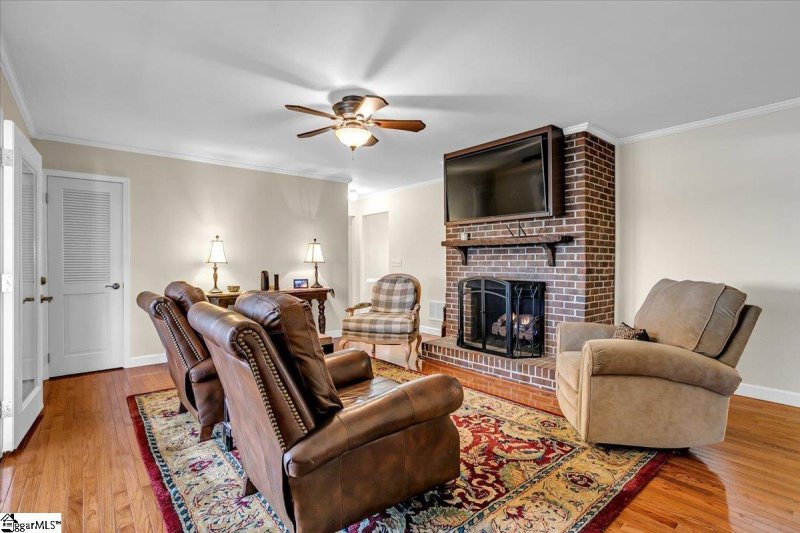 Property image 5 at 113 Holly Road, Taylors, SC 29687