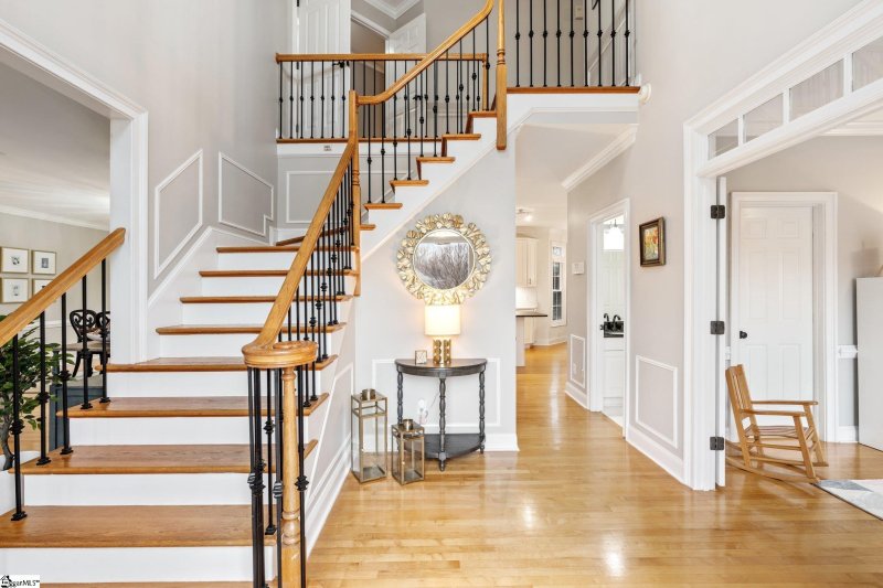 Property image 4 at 210 Waterford Lane, Greer, SC 29650