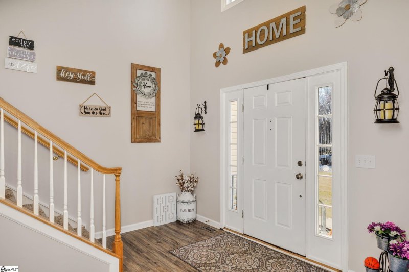 Property image 4 at 205 Ridge Bay Court, Greenville, SC 29611