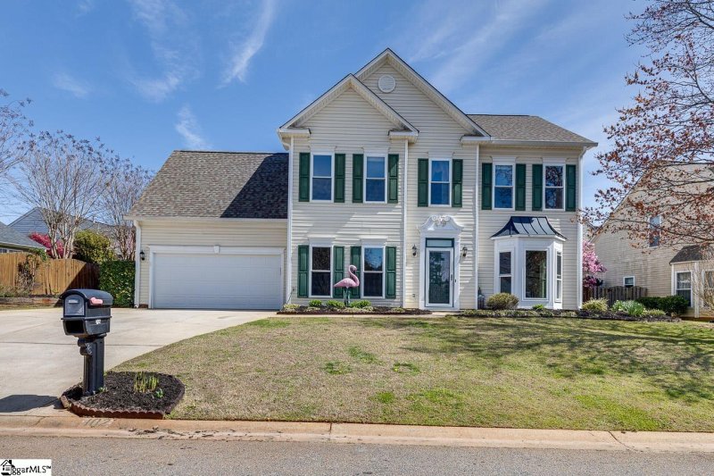 102 Newfanes Way