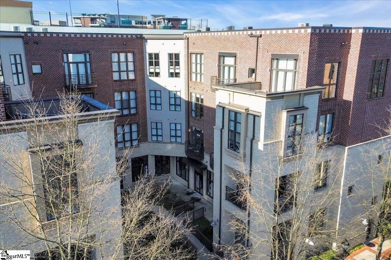 Property image 2 at 101 W Court Street, Greenville, SC 29601