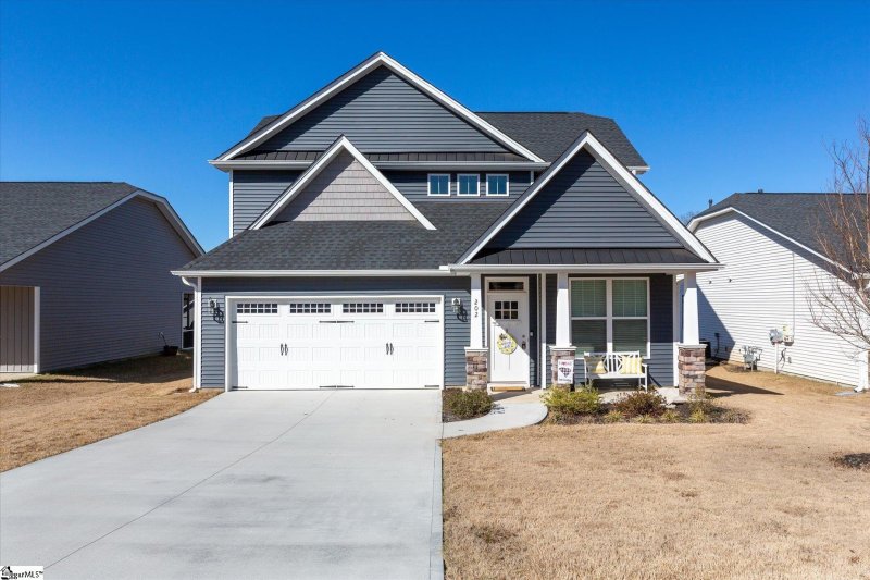 Property image 2 at 202 Freehold Way, Greer, SC 29650