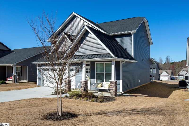 Property image 4 at 202 Freehold Way, Greer, SC 29650