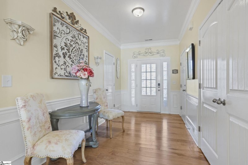 Property image 3 at 207 Lindstrom Court, Simpsonville, SC 29680