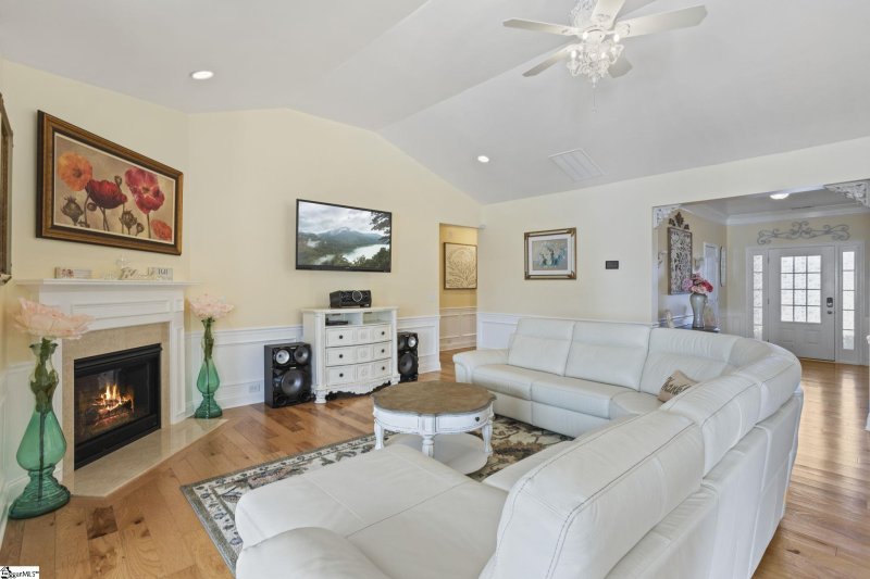 Property image 4 at 207 Lindstrom Court, Simpsonville, SC 29680