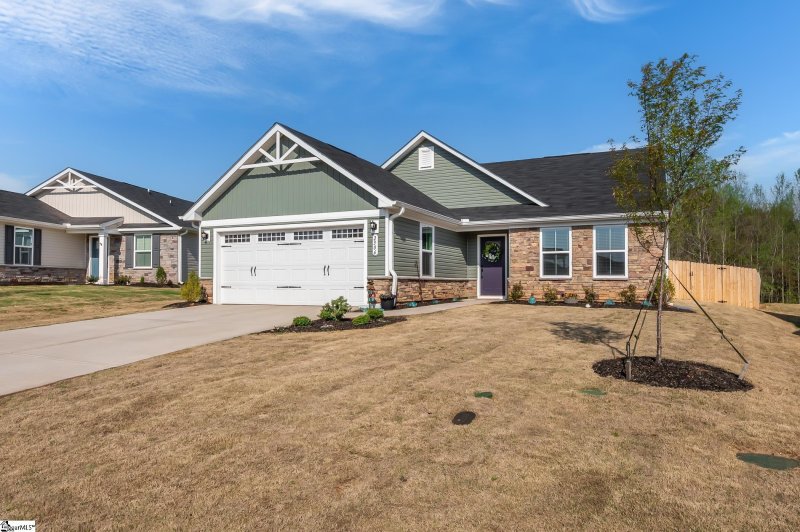 Property image 2 at 2306 Caffry Lane, Boiling Springs, SC 29316