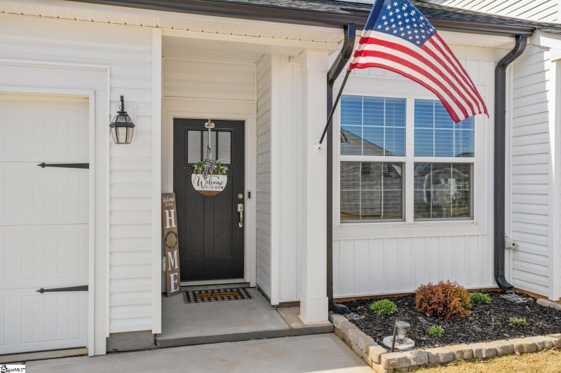 Property image 4 at 130 Aleppo Lane, Greer, SC 29651-2206