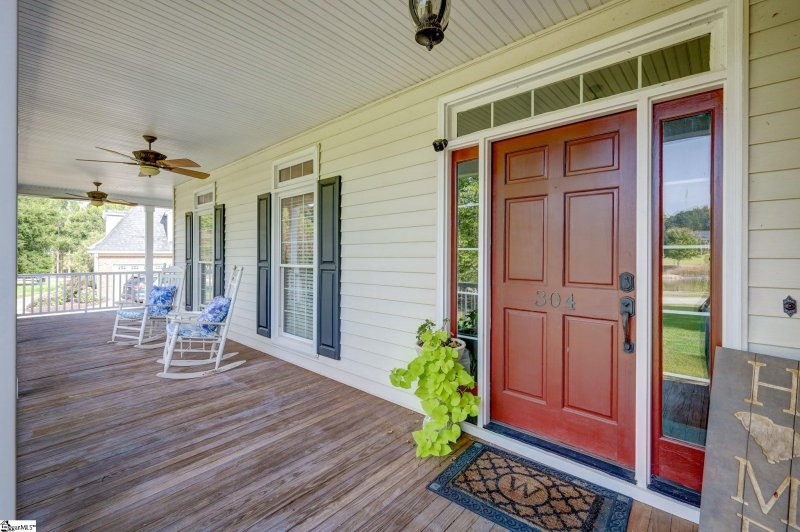 Property image 2 at 304 Holborne Drive, Easley, SC 29642