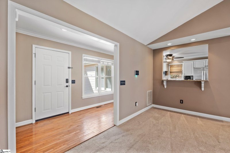 Property image 5 at 205 Plum Creek Lane, Greenville, SC 29607