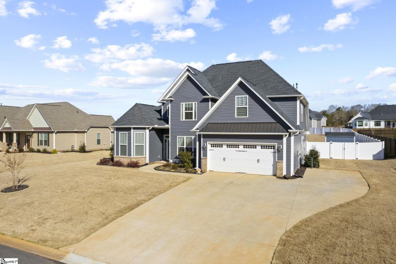 Property image 3 at 109 Rindge Road, Piedmont, SC 29673