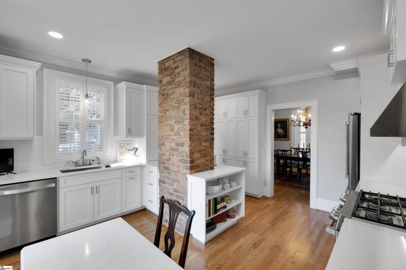 Property image 5 at 619 Poplar Street, Spartanburg, SC 29302