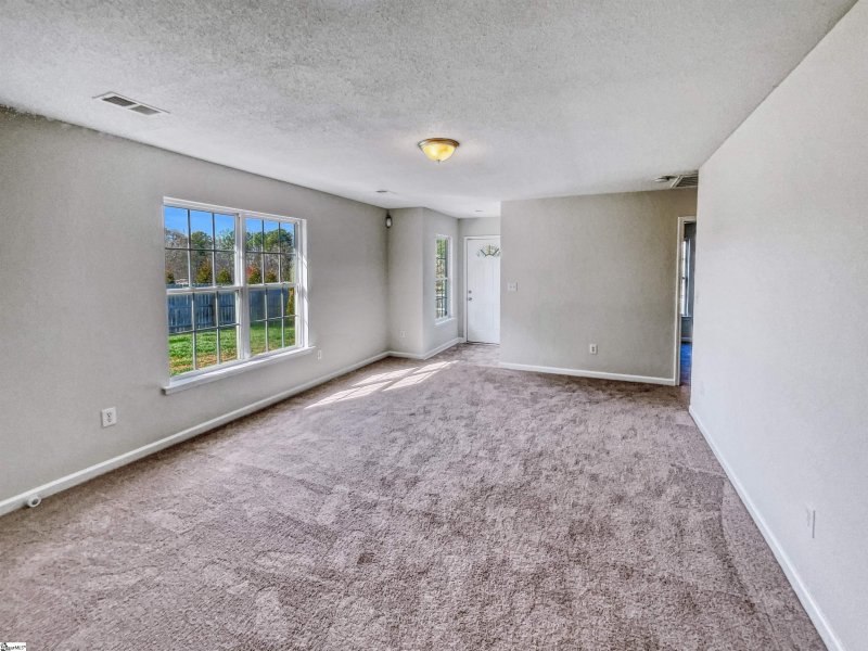 Property image 3 at 1057 Southfield Street, Inman, SC 29349