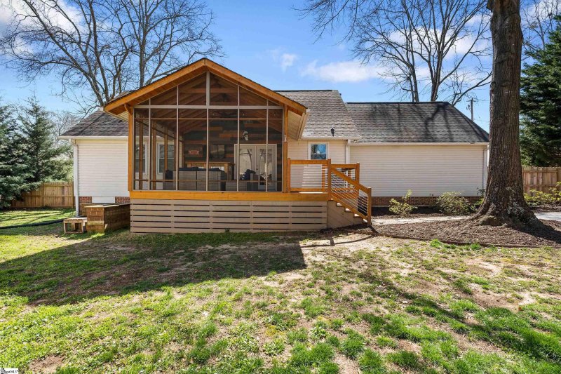 Property image 5 at 131 Stokes Road, Simpsonville, SC 29681