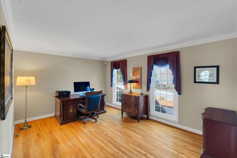 Property image 3 at 207 Sugar Mill Road, Greer, SC 29650