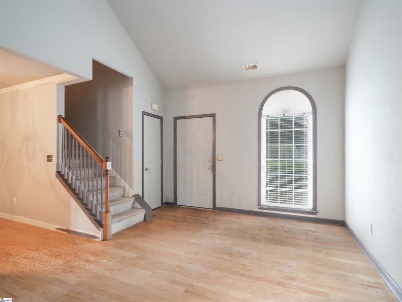 Property image 4 at 628 Glassyrock Court, Greer, SC 28650