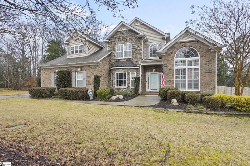 Property image 2 at 18 Alcovy Court, Simpsonville, SC 29680