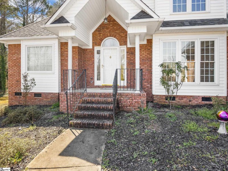 Property image 2 at 109 Charlestown Court, Moore, SC 29369