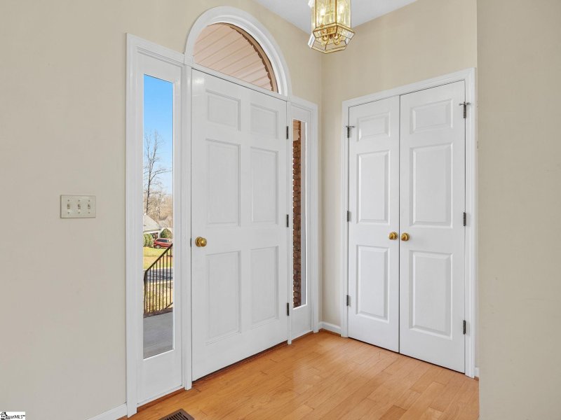 Property image 3 at 109 Charlestown Court, Moore, SC 29369