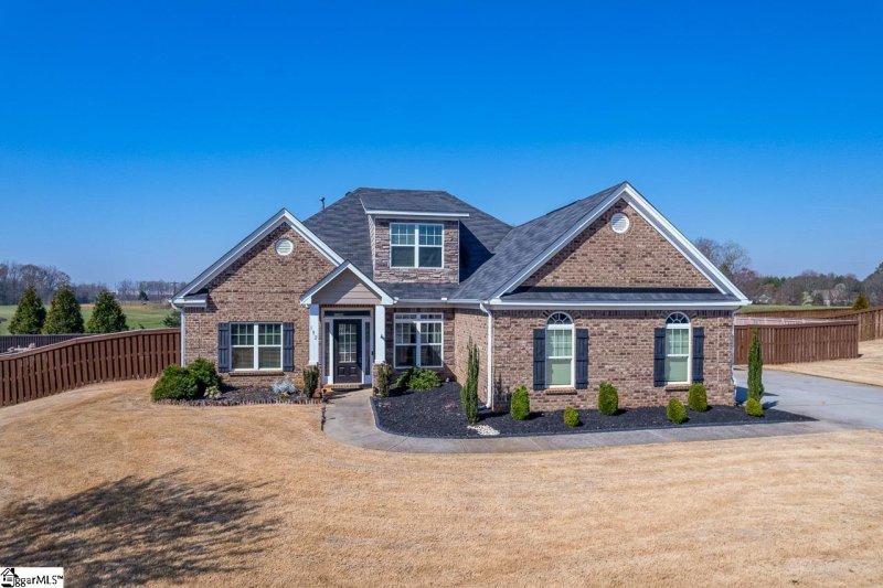 Property image 2 at 192 Harbrooke Circle, Greer, SC 29651