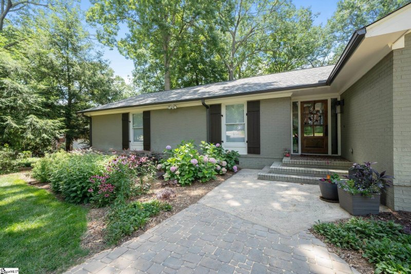 Property image 4 at 192 Chapman Road, Greenville, SC 29605