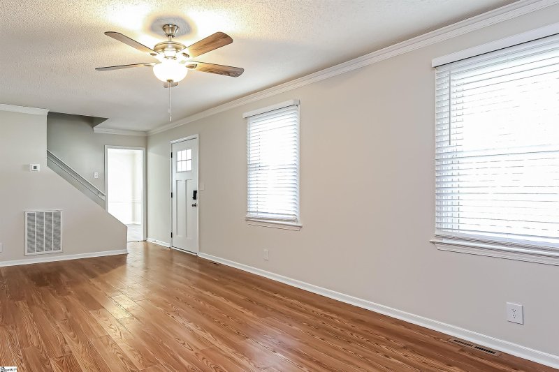 Property image 3 at 116 Creek Drive, Easley, SC 29642