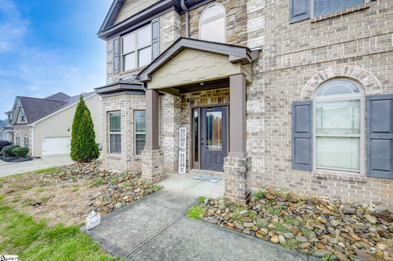 Property image 4 at 100 Cantle Court, Easley, SC 29642