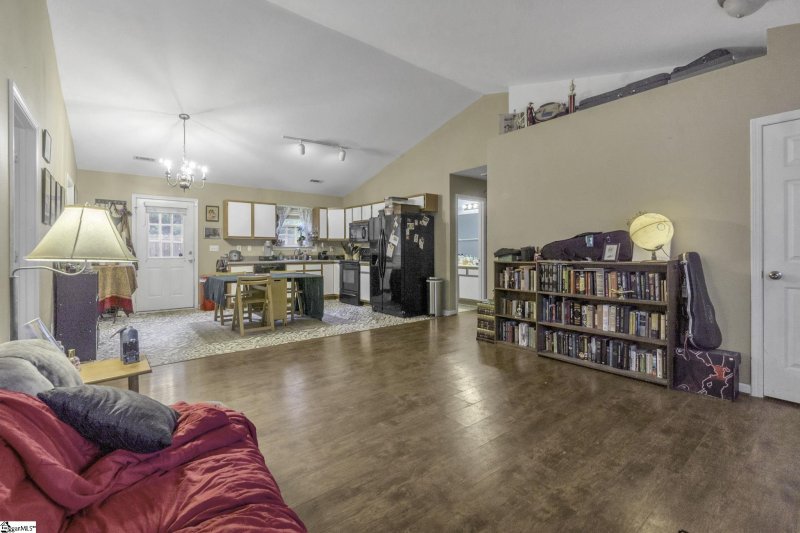 Property image 5 at 101 Backwater Way, Greenville, SC 29611