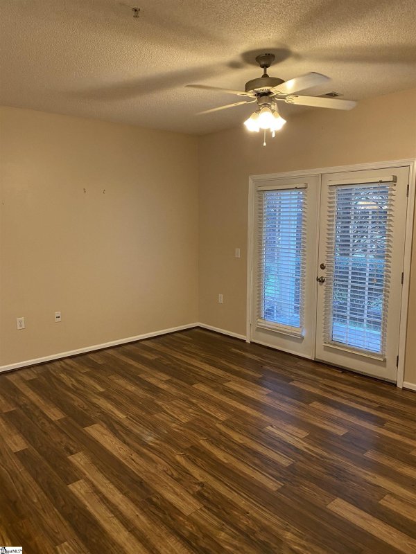 Property image 4 at 304 McKenna Circle, Greenville, SC 29615