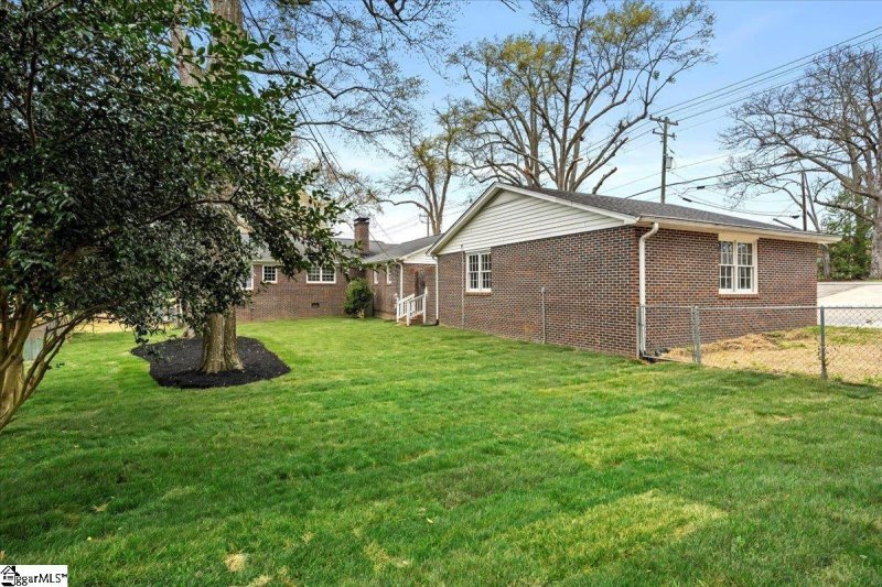 Property image 4 at 101 Poinsettia Drive, Simpsonville, SC 29681