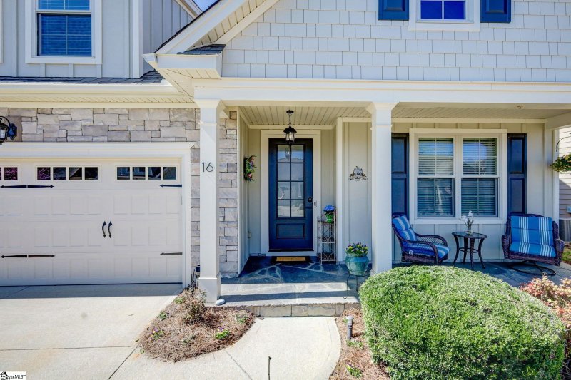 Property image 3 at 16 Briarhill Drive, Simpsonville, SC 29680