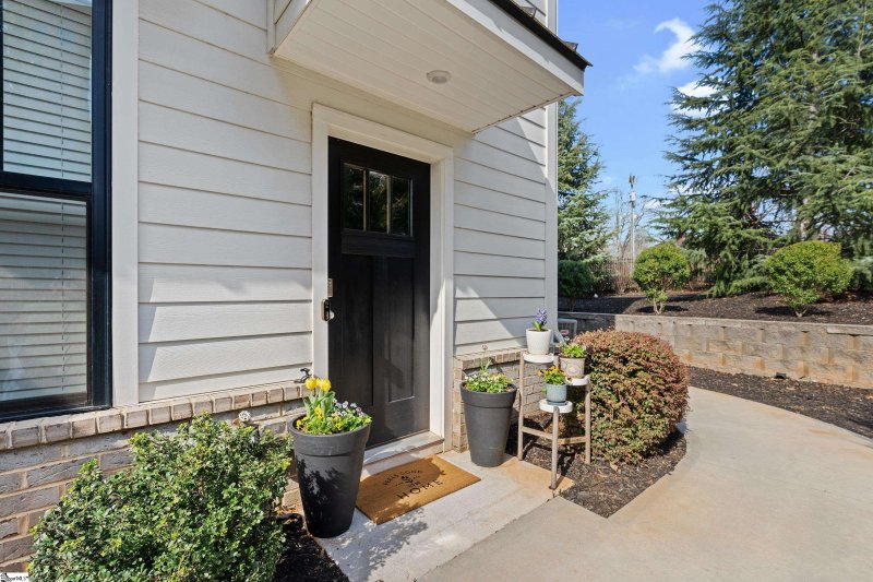 Property image 4 at 7 Millside Circle, Greenville, SC 29605