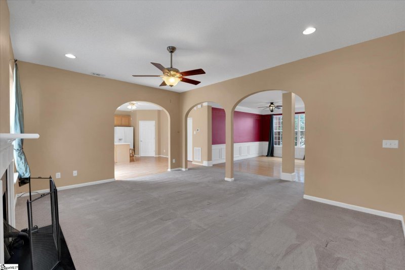Property image 5 at 21 Stonewater Drive, Simpsonville, SC 29680