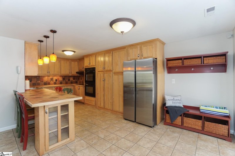 Property image 5 at 200 N Port Bass Drive, Fair Play, SC 29643