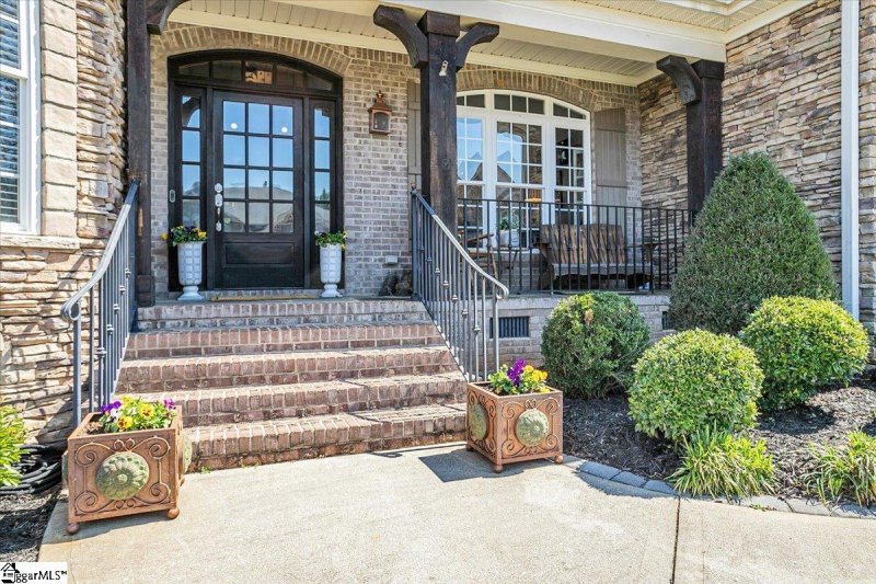 Property image 2 at 116 Kettle Oak Way, Simpsonville, SC 29680