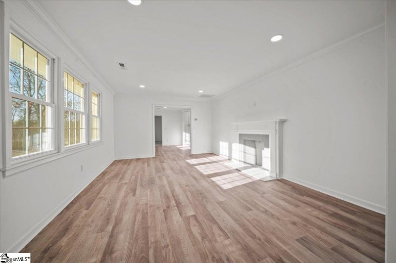 Property image 4 at 11 Lockwood Avenue, Greenville, SC 29607