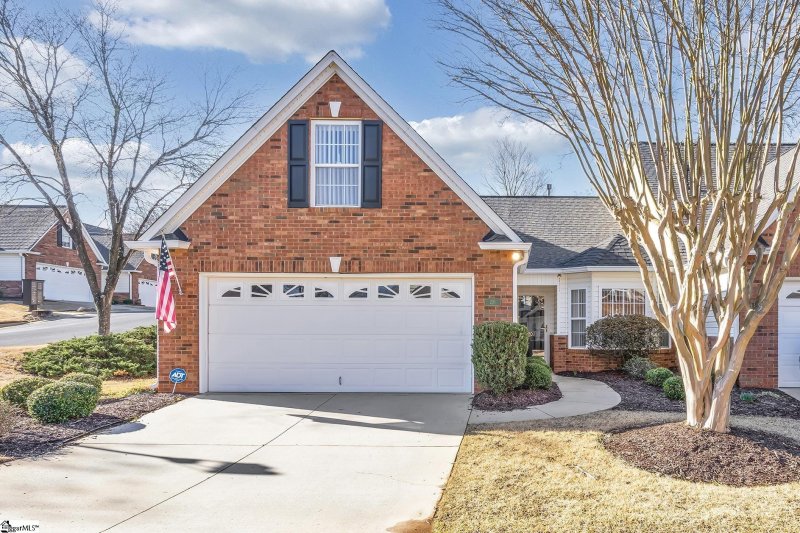201 Chadwyck Court