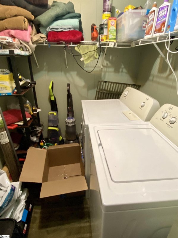 Property image 5 at 27 Twin Springs Drive, Greenville, SC 29605