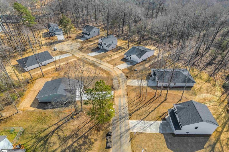 Property image 4 at 114 Heather Glen, Clinton, SC 29325