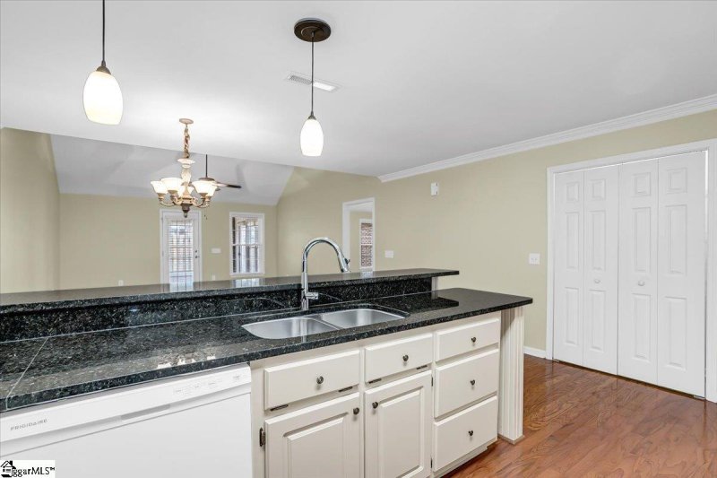 Property image 4 at 502 Garden Spring Drive, Simpsonville, SC 29681