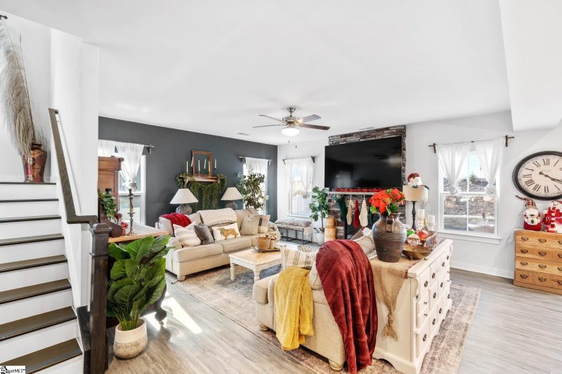 Property image 4 at 502 Spokane Drive, Greenville, SC 29607