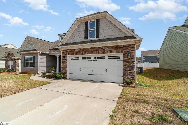 Property image 3 at 509 Daisy Hill Lane, Simpsonville, SC 29681