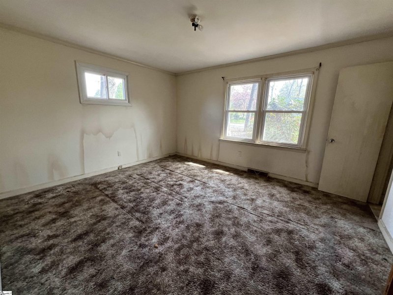 Property image 5 at 707 Don Drive, Greenville, SC 29607