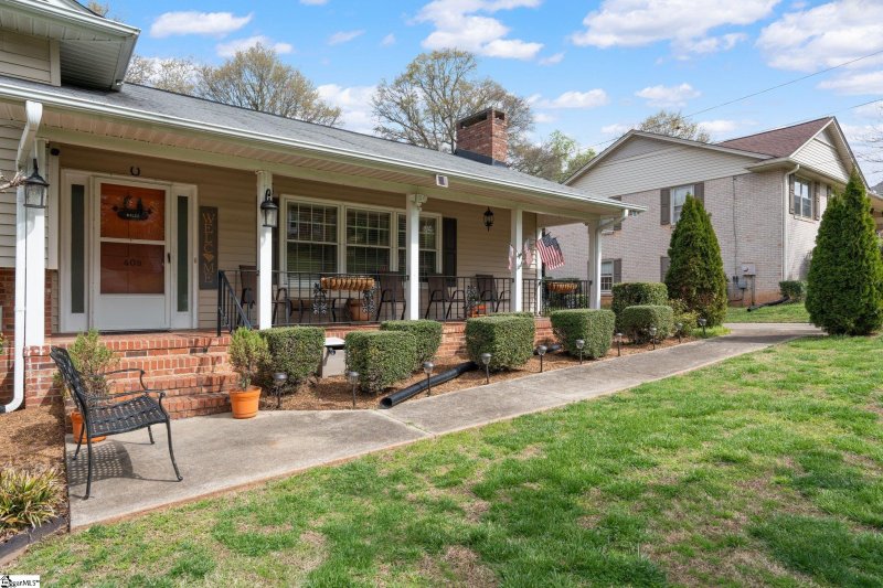 Property image 2 at 408 Old Stagecoach Road, Easley, SC 29642