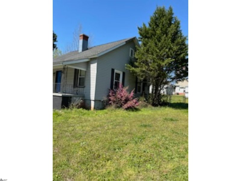 Property image 3 at 204 woodside Circle, Simpsonville, SC 29681