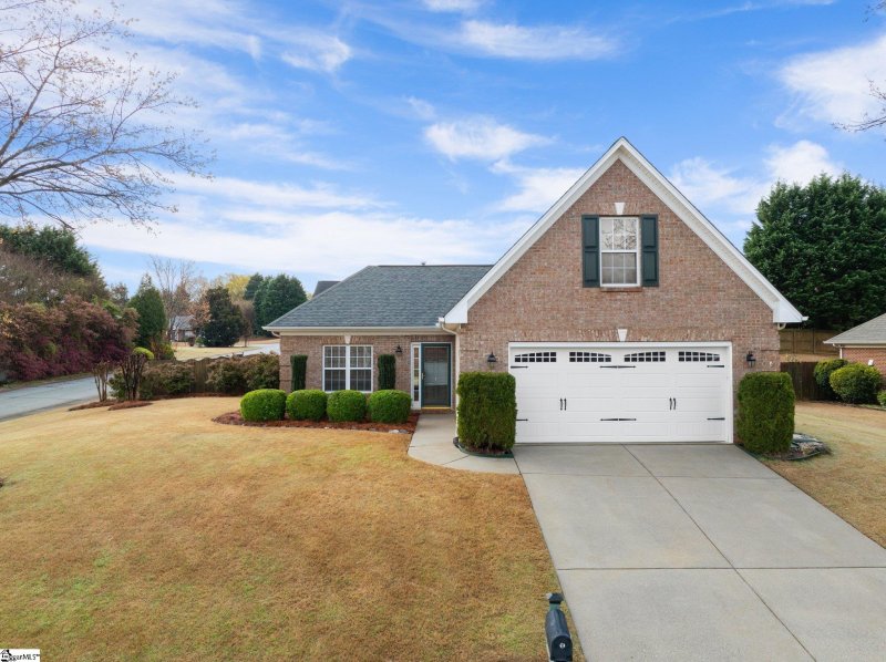 Property image 3 at 1 Arabian Way, Simpsonville, SC 29681