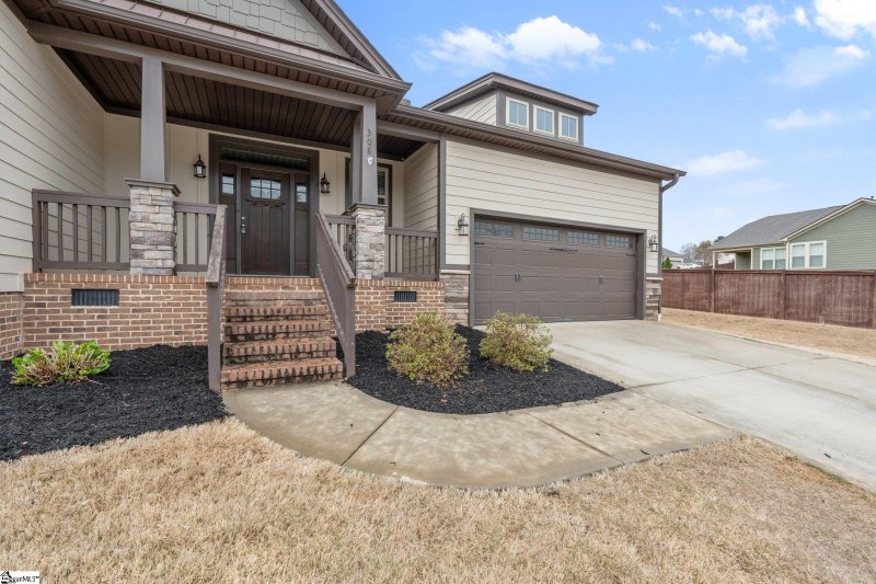 Property image 2 at 308 Timbertrail Way, Travelers Rest, SC 29690