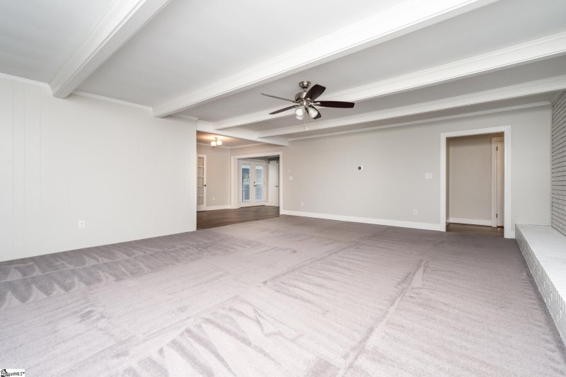 Property image 5 at 201 Oakfield Avenue, Easley, SC 29640